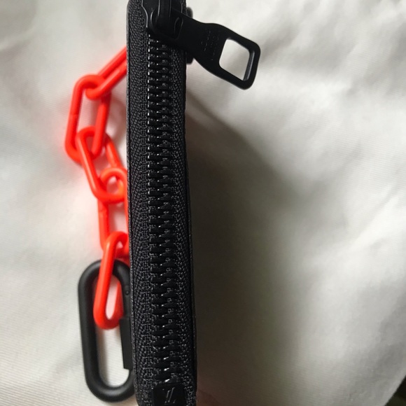 Rare Louis Vuitton x virgil ss19 key cle - Picture 9 of 14